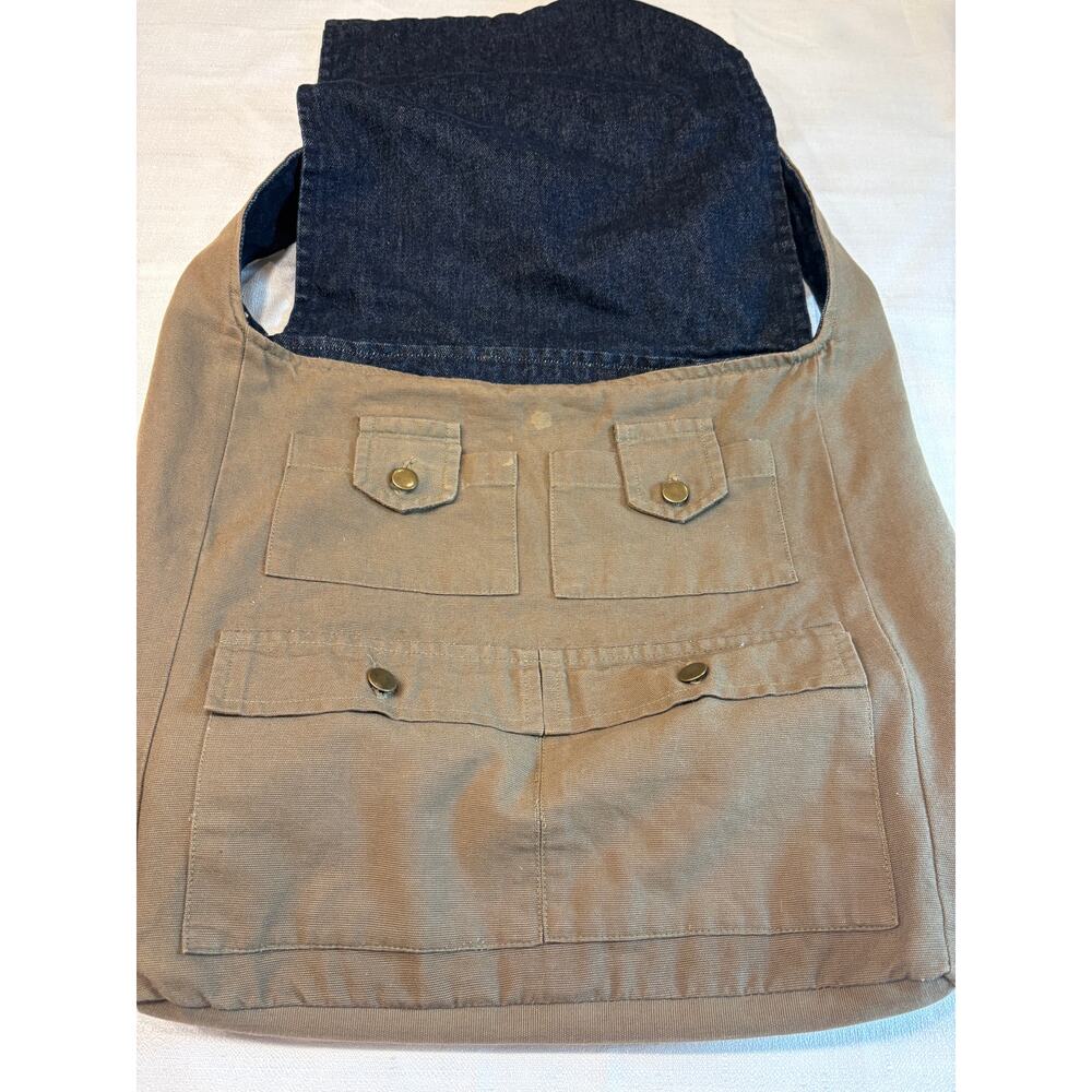 "Born to Battle" Olive Green Embroidered Messenger Bag 14"x13" - Picture 3 of 10